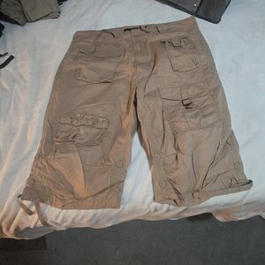 New Without Tags Sean John Kahki Color Cargo Shorts Size 34